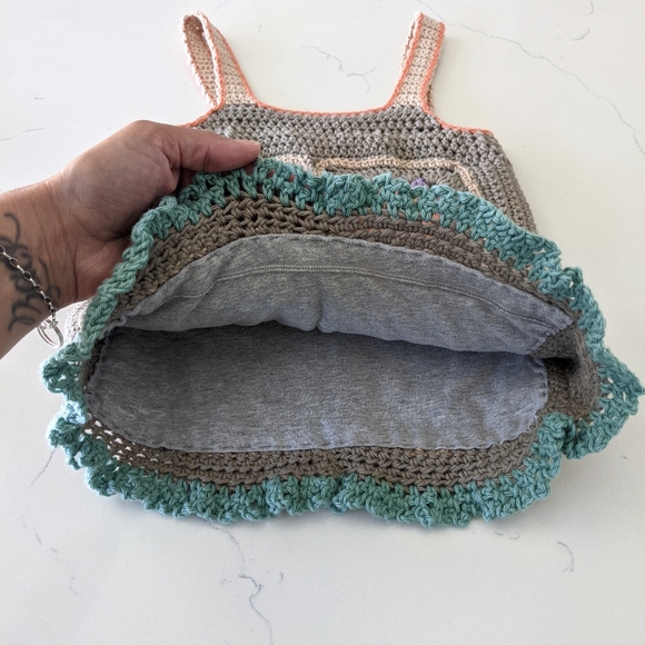 🌼 Handmade Crochet Top 🌼 - Picture 4 of 10